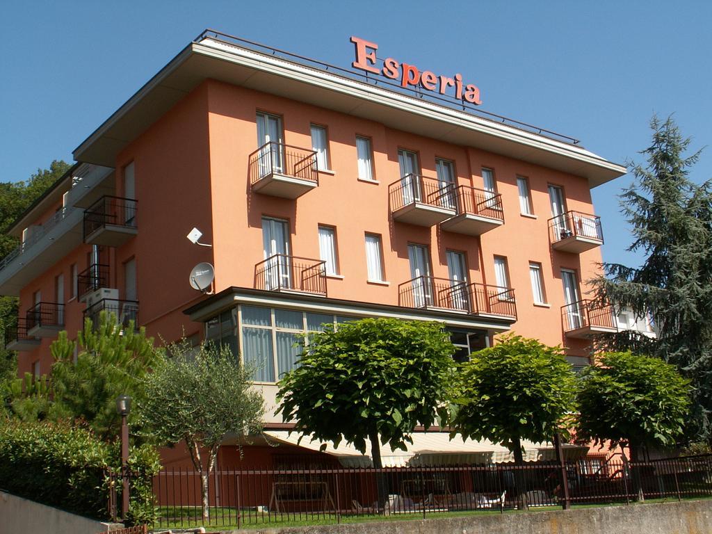 Albergo Esperia Tabiano Terme Exterior photo